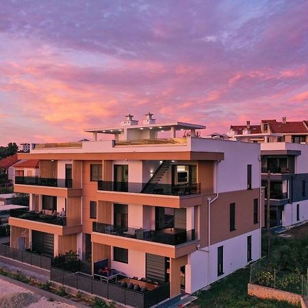 Leonardo Luxury Residence 2 Penthouse With Jacuzzi زادار المظهر الخارجي الصورة